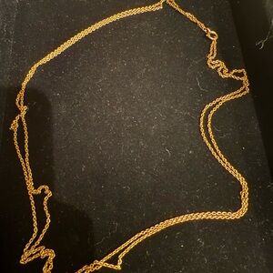 Elegant Gold Chain Necklace